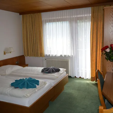 Vendégház Fruehstueckspension Christina 3*