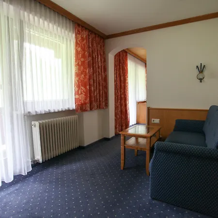 Fruehstueckspension Christina Vendégház 3*