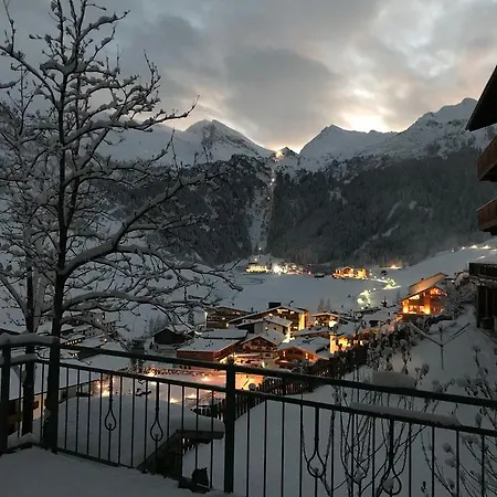 Fruehstueckspension Christina Vendégház 3*