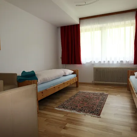 Гостьовий будинок Fruehstueckspension Christina