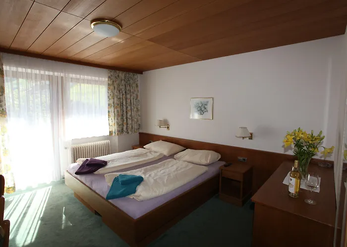 Fruehstueckspension Christina 3* Тукс