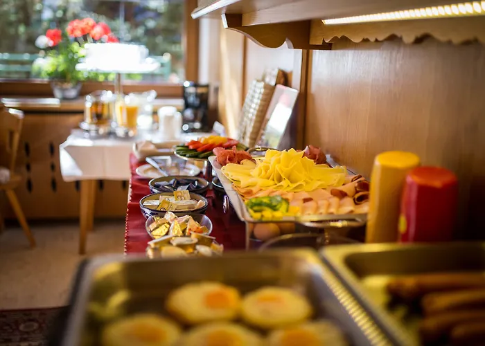 Fruehstueckspension Christina 3* Тукс