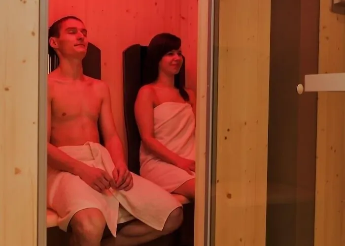 Fruehstueckspension Christina Гостьовий будинок 3*