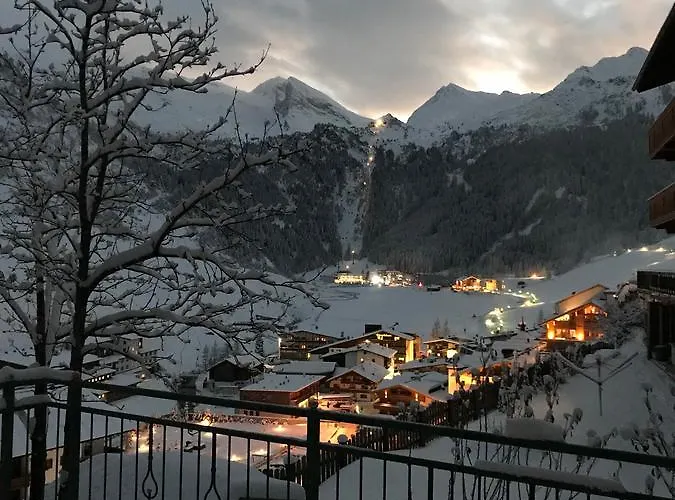 Fruehstueckspension Christina Гостьовий будинок 3*