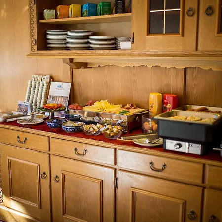 Vendégház Fruehstueckspension Christina