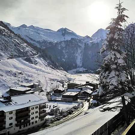 Fruehstueckspension Christina Vendégház 3*